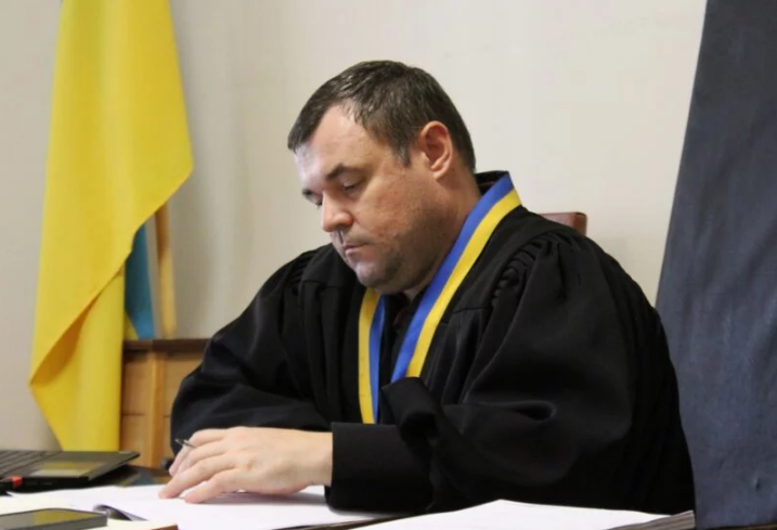 Суддю Приморського райсуду Одеси Іллю Лонського тимчасово відсторонили від здійснення правосуддя