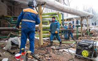 У Києві відновили роботу обладнання теплопункту, пошкодженого під час ракетного обстрілу