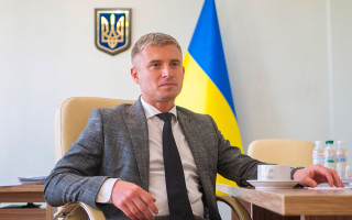 Голова НАЗК Олександр Новіков вніс припис Денису Шмигалю і вимагає провести службове розслідування