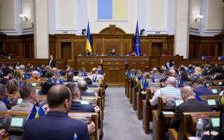 Позбавлення помічників депутатів та помічників суддів можливості бронювання є дискримінацією, - Антикорупційний комітет