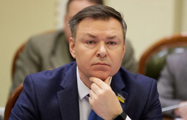 Александр Завитневич объяснил, почему объемы помощи от западных партнеров упали до самого низкого уровня