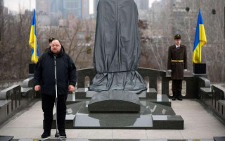 В Киеве открыли Мемориал первому Президенту Украины Леониду Кравчуку