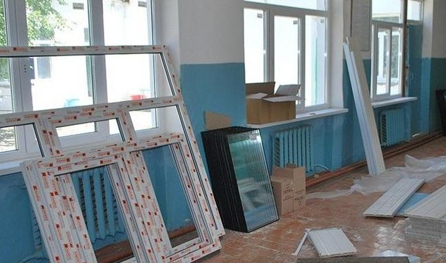 В Киевской области директор общества присвоил почти 180 000 грн во время ремонта в учебном заведении