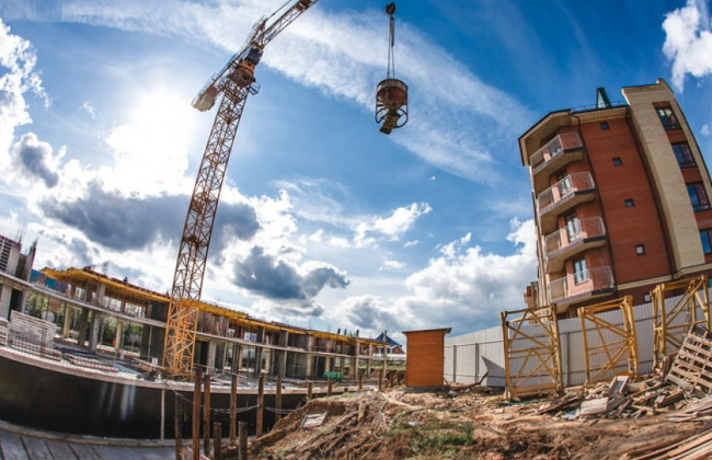 БП ВС определила, что является надлежащими требованиями, которые может заявить лицо – собственник земельного участка, на котором осуществлено самовольное строительство