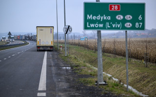 Перевізники Польщі анонсували поновлення блокади пункту пропуску «Шегині-Медика»
