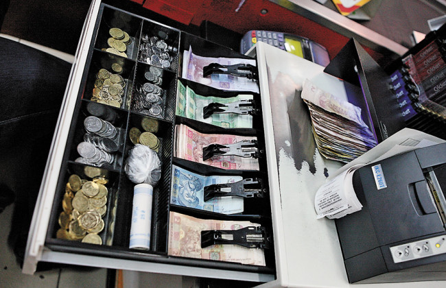 Может ли оштрафовать налоговая за невыдачу потребителю разменной монеты: объяснение