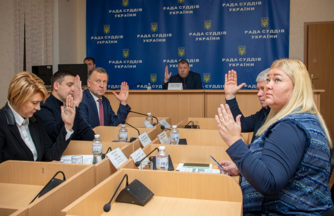 «Неправовыми действиями ни право, ни справедливость не устанавливается» – Совет судей отреагировал на обыск в Днепровском райсуде Киева