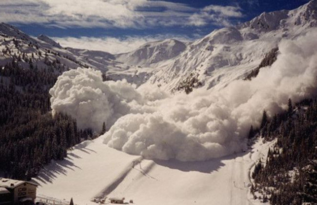 В Карпатах объявили значительную снеголавинную опасность