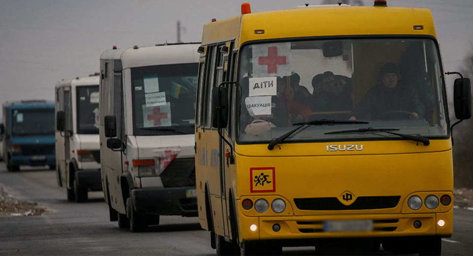 В Харьковской области в двух прифронтовых общинах объявили обязательную эвакуацию: что нужно знать