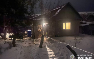 В Хмельницкой области мужчина избил пасынка металлическим прутом: у ребенка многочисленные переломы и ушибы