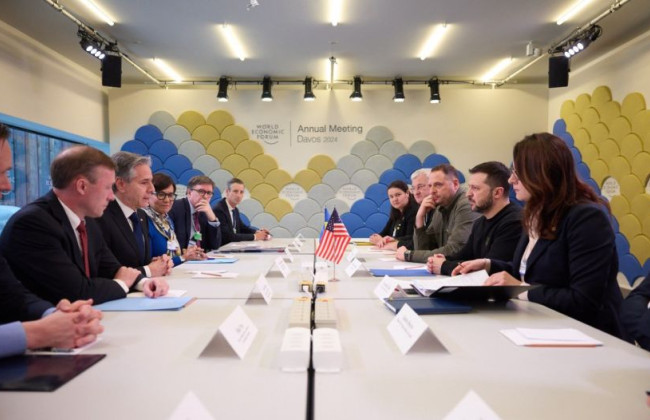 Зеленский встретился с Энтони Блинкеном, Джейком Салливаном и Пенни Прицкер в Давосе