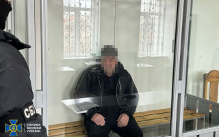 Наводил вражеские ракеты на жилые дома: задержали охранника детсада в Запорожье
