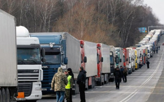 Польские перевозчики разблокировали два пункта пропуска на границе с Украиной