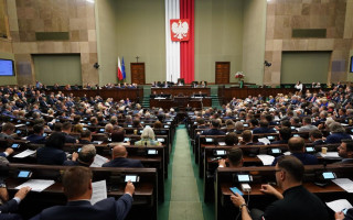 Польський Сейм створив комісію, яка розслідуватиме стеження за опозиційними політиками