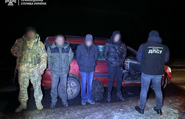 За €2000 доставлял уклонистов до границы с Румынией: задержаны нарушители
