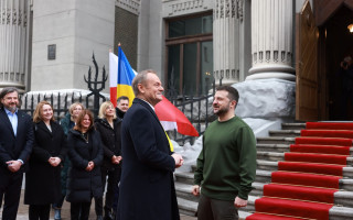 Зеленський та Туск обговорили можливості майбутнього спільного виробництва зброї