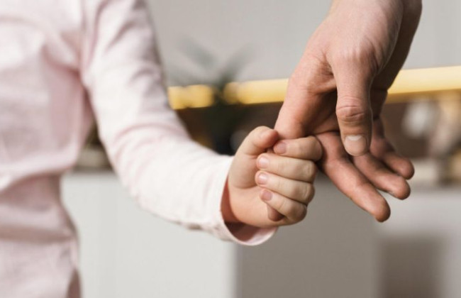 Заборона щодо неприпустимості оспорювання батьківства після досягнення дитиною повноліття не має зворотної дії в часі: постанова КЦС ВС