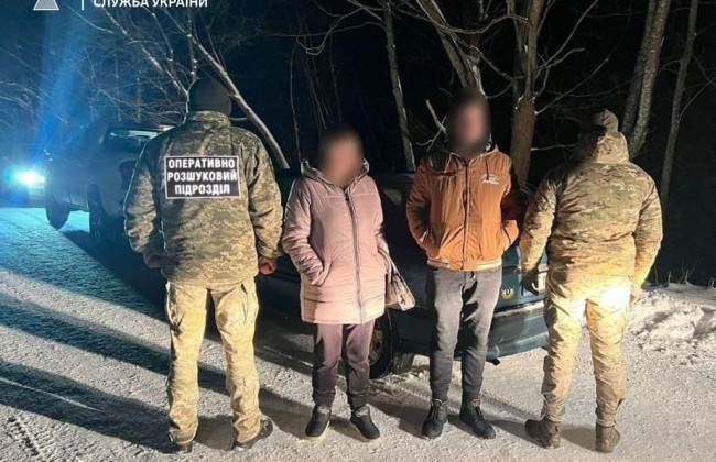 За $2000 водитель согласилась незаконно переправить нарушителя за границу