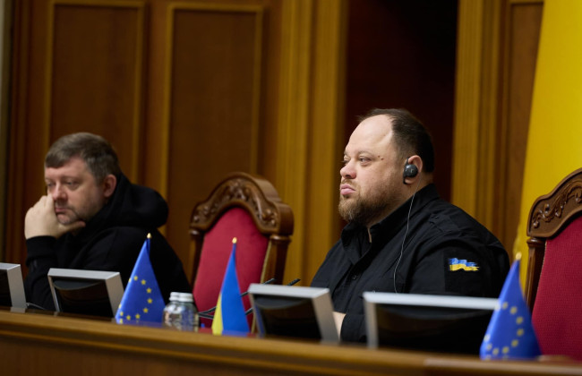 В Верховной Раде решили сделать более понятными сравнительные таблицы к законопроектам, чтобы депутаты могли видеть, за что они голосуют