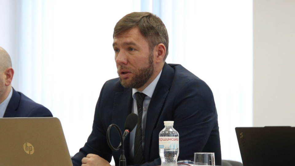 Член ВККС Виталий Гацелюк, претендующий на главу НАПК, показал наибольшие доходы среди кандидатов за 2022 год