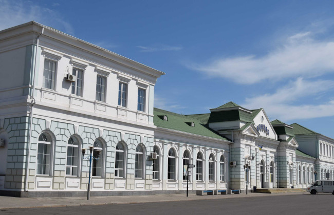 В районе железнодорожного вокзала Бердянска прогремел взрыв