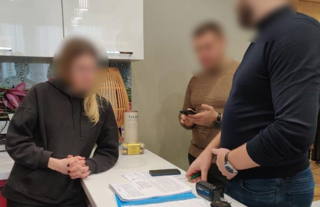 Уклонялись от уплаты налогов на 300 млн гривен: будут судить служащих табачной компании