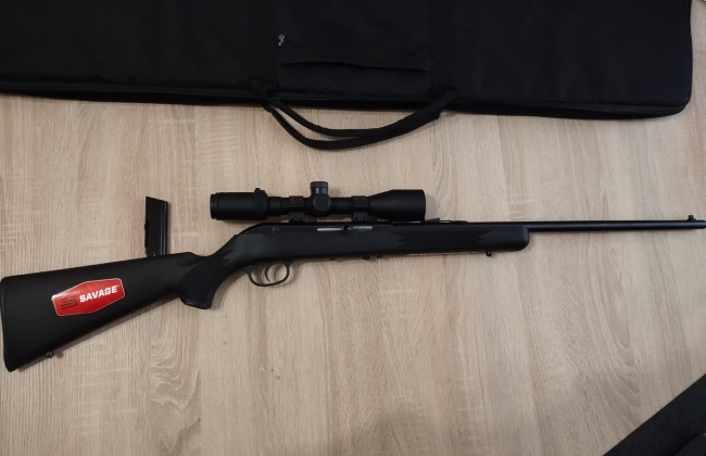 Перепутал со зверем: на Тернопольщине мужчина застрелил человека