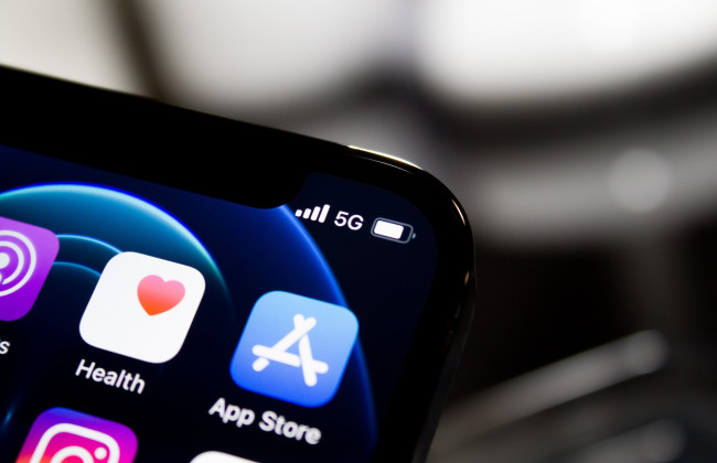 Apple позволит пользователям в ЕС загружать приложения не только с AppStore