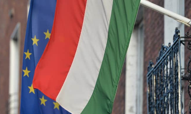 ЕС разрабатывает план подрыва экономики Венгрии в случае блокирования Орбаном помощи Украине — СМИ