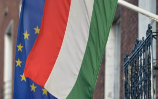 ЕС разрабатывает план подрыва экономики Венгрии в случае блокирования Орбаном помощи Украине — СМИ
