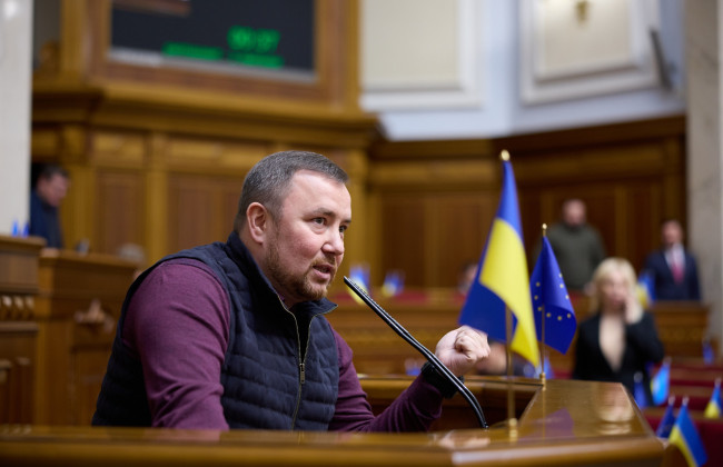 Соавтор законопроекта о Службе дисциплинарных инспекторов Денис Маслов задался вопросом, почему даже за высокий оклад отсутствуют желающие возглавить Службу