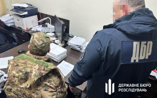 На Миколаївщині посадовець військової частини незаконно нарахував підлеглим 1 млн гривень