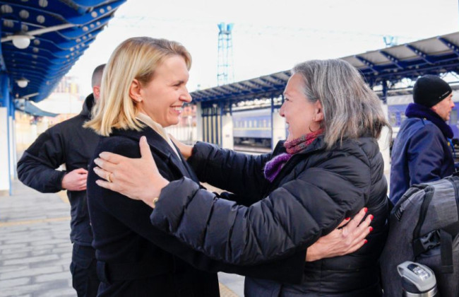 В Украину приехала заместитель госсекретаря США Виктория Нуланд