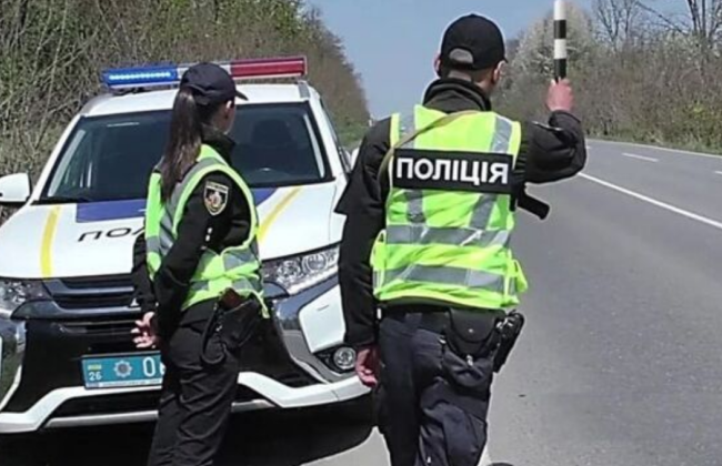 Непредъявление полицейскому документов на право управления не может считаться злостным неповиновением