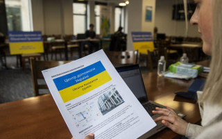 Ірландія хоче скоротити виплати для усіх українських біженців: що відомо