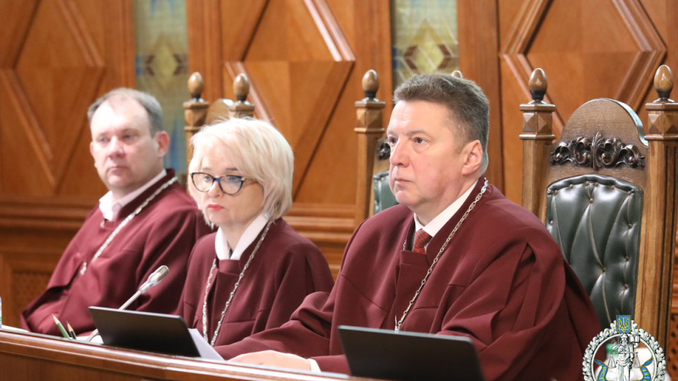 Суддя і штучний інтелект: переваги, виклики і загрози, - друга лекція суддів КСУ Віктора Городовенка та Галини Юровської, присвячена висновку КРЄС, відео