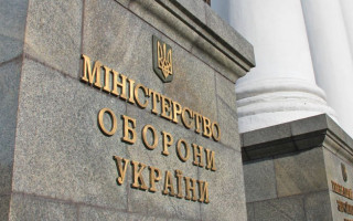 Рустем Умеров отстранил руководителя департамента Минобороны Тоомаса Нахкура