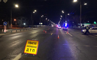 У Києві під колесами автомобіля загинула 15-річна дівчина