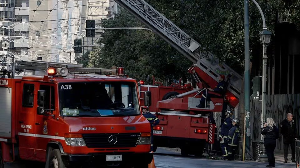 Возле здания Министерства труда в Афинах взорвалась бомба