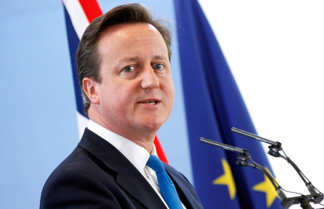 Глава МИД Великобритании Дэвид Кэмерон призвал прекратить разговоры о патовой ситуации в войне