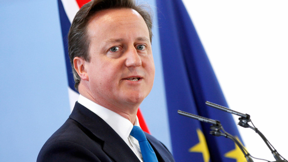 Глава МИД Великобритании Дэвид Кэмерон призвал прекратить разговоры о патовой ситуации в войне