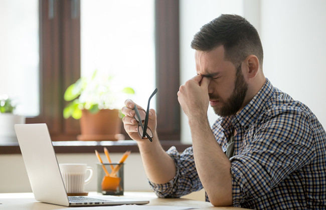 Как устанавливают связь заболевания с условиями труда работников: разъяснение