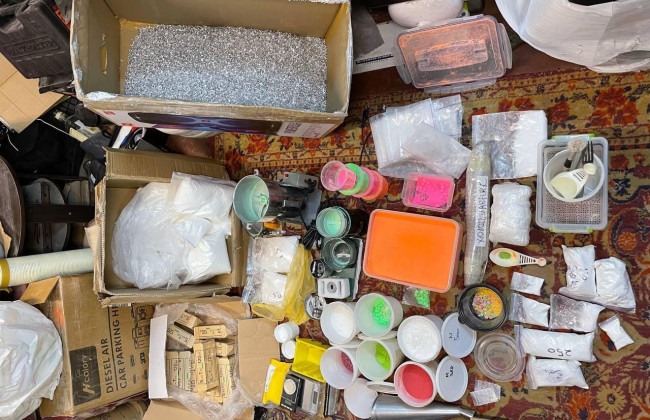 Борьба с наркобизнесом на Киевщине: разоблачены 5 нарколабораторий и задержаны 7 соучастников