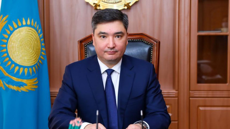 Глава администрации президента возглавил правительство Казахстана