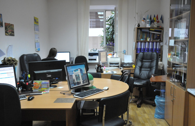 8 судов пока вообще не провели классификацию должностей государственной службы