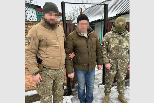В Харьковской области задержали агронома, который помогал оккупантам минировать поля