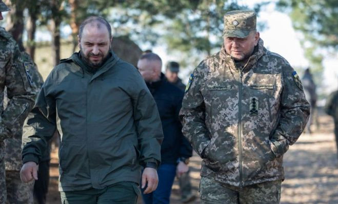 Рустем Умеров подтвердил отставку Валерия Залужного
