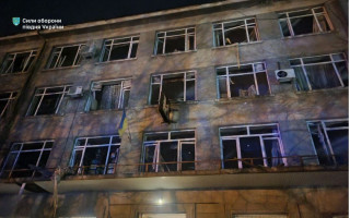 Одессу атаковали «шахеды»: в здании учебного заведения пробита крыша, повреждена многоэтажка