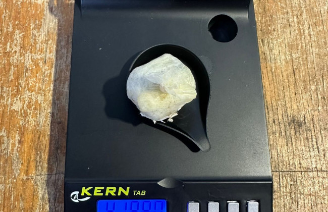 На границе служебная собака разоблачила мужчину, который накануне проглотил сверток с гашишем