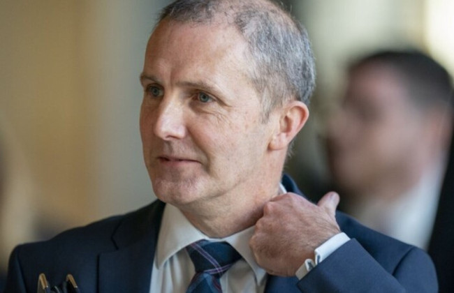 В Шотландии министр подал в отставку из-за счета на 11 тысяч фунтов стерлингов за роуминг на рабочем iPad